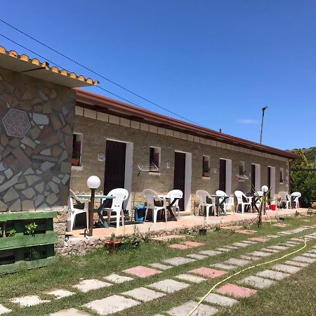 Affittacamere El Mojito Calopezzati Exteriör bild